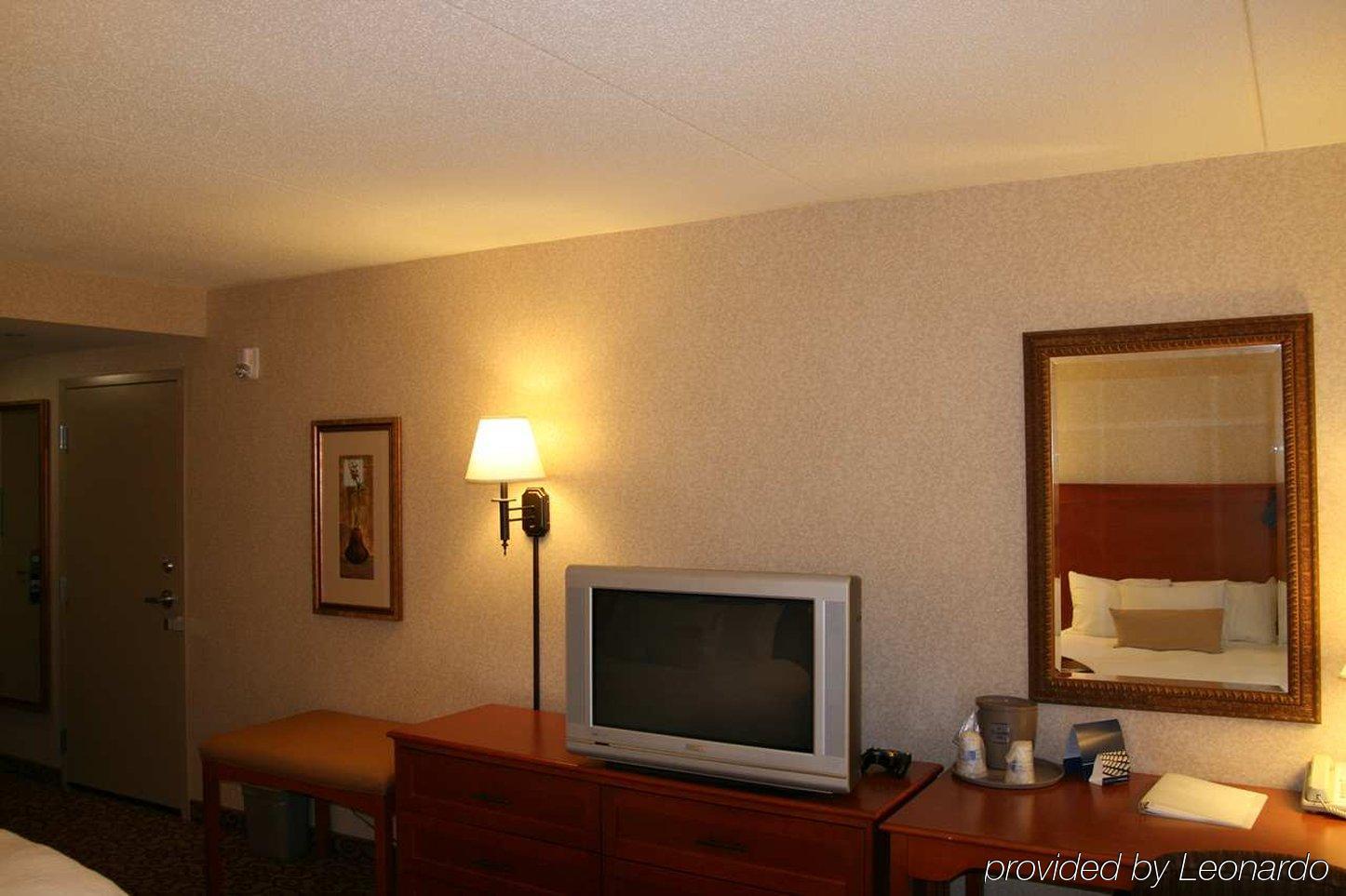 Hampton Inn Dubuque Rom bilde