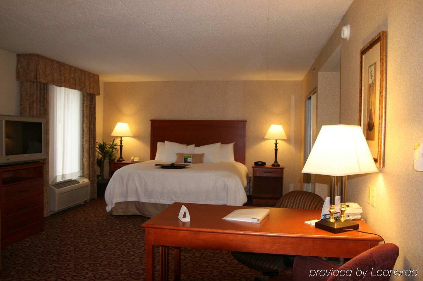 Hampton Inn Dubuque Rom bilde