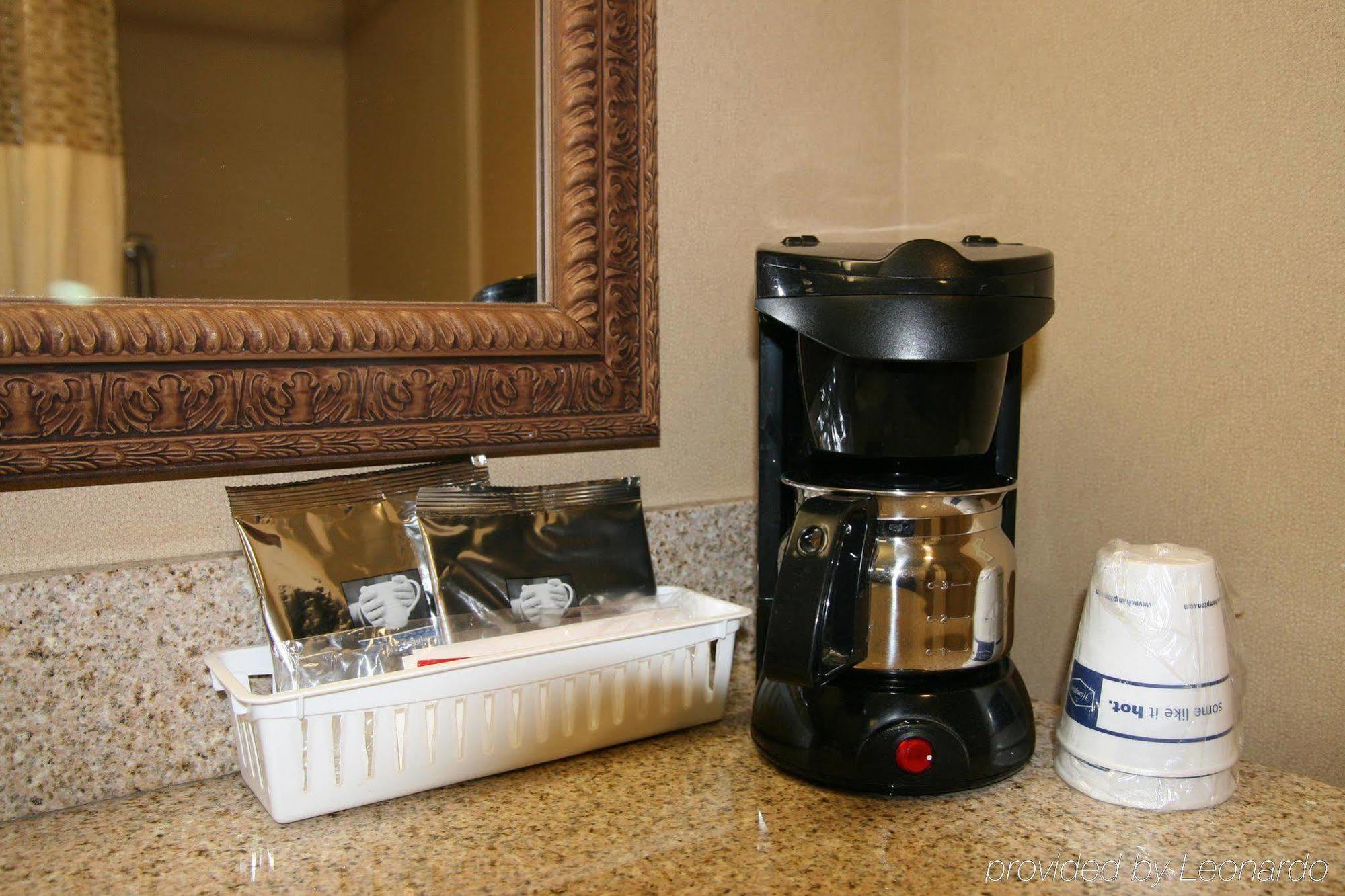 Hampton Inn Dubuque Rom bilde